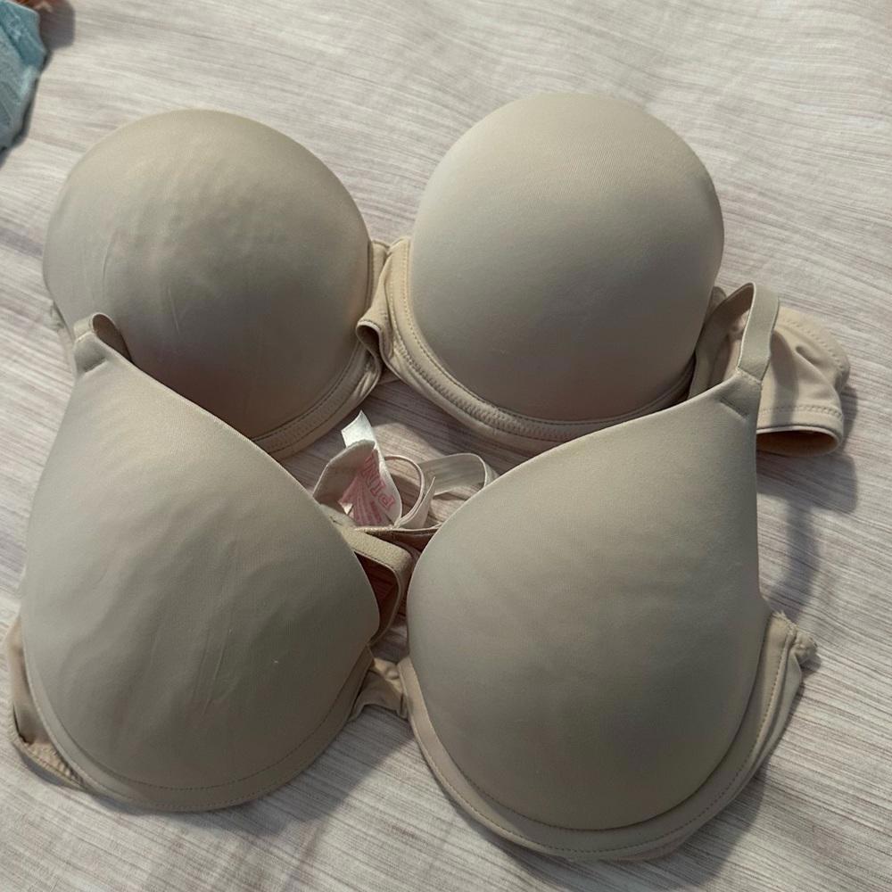 Victoria’s Secret Nude Bra